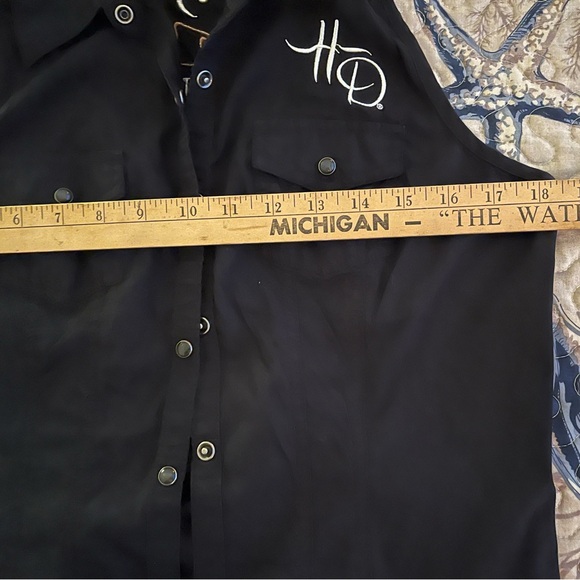 Harley Davidson Sleeveless Women’s 110th Anniversary Shirt - Picture 5 of 6